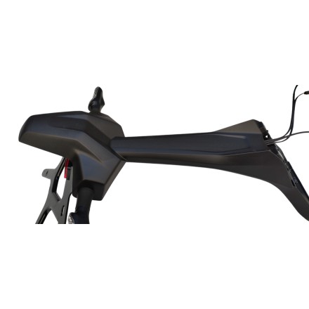 QJ Motor SRK 125 S 2024 PARAFANGO PORTATARGA CON FRECCE POSTERIORI ORIGINALE