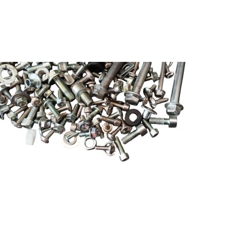 QJ Motor SRK 125 S 2024 SET VITERIA BULLONERIA PERNI BULLONI ORIGINALI