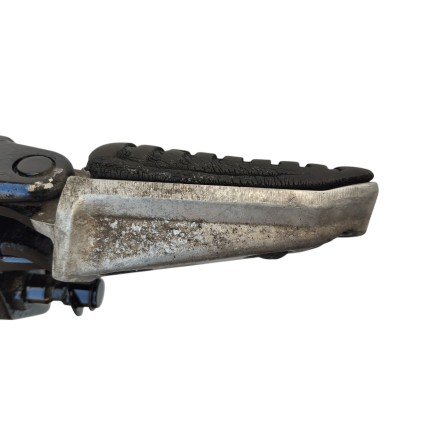 SUZUKI DL 1000 V-STROM 2002 SUPPORTO CON PEDANA ANTERIORE SINISTRA ORIGINALE