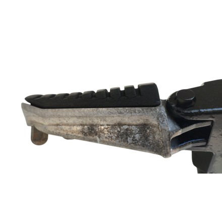 SUZUKI DL 1000 V-STROM 2002 SUPPORTO CON PEDANA ANTERIORE DESTRA ORIGINALE