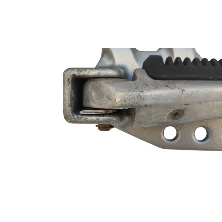 SUZUKI DL 1000 V-STROM 2002 SUPPORTO CON PEDANA POSTERIORE SINISTRA ORIGINALE