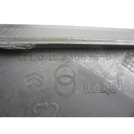 PIAGGIO X8 200 SET 2 FRECCE INDICATORI DIREZIONALI ANTERIORI ORIGINALI