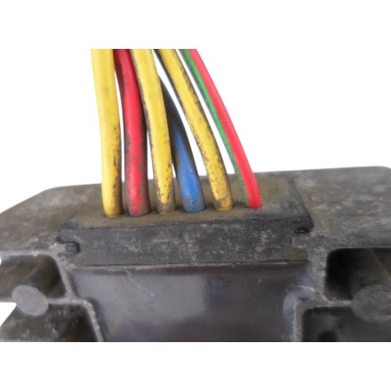 Aprilia Scarabeo 125-150-200 regolatore di tensione ORIGINALE Leonardo 125