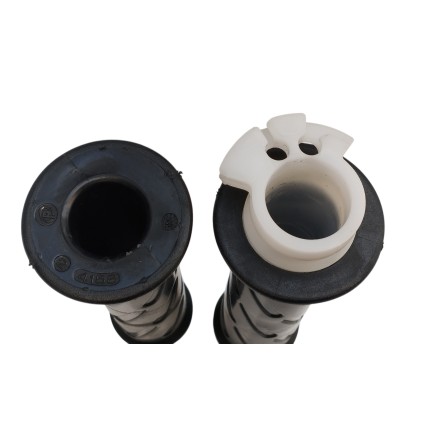 SET MANOPOLE CON COMANDO GAS E CAVO ORIGINALE SUZUKI UH 150 BURGMAN 2005