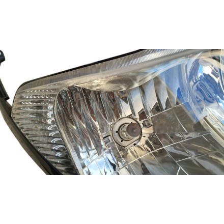 CARENA CUPOLINO CON FANALE ANTERIORE ORIGINALE SUZUKI UH 150 BURGMAN 2005