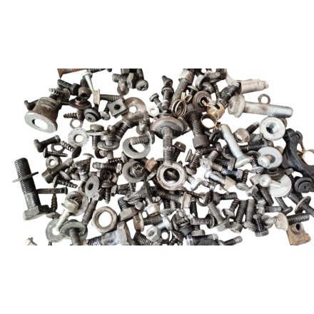 VITERIA & BULLONERIA PERNI BULLONI ORIGINALE SUZUKI UH 150 BURGMAN 2005