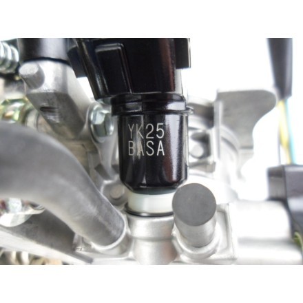 CORPO FARFALLATO COMPLETO CON INIETTORI BENZINA TRIUMPH STREET TRIPLE 675 2010