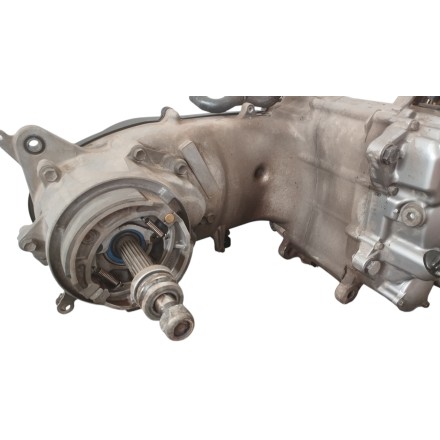 BLOCCO MOTORE ENGINE MOTOR ORIGINALE SUZUKI UH 150 Burgman 2005