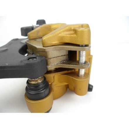 NISSIN PINZA FRENO RUOTA POSTERIORE CON SUPPORTO TRIUMPH STREET TRIPLE 675 2010