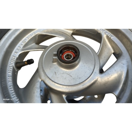 CERCHIO RUOTA CON DISCO FRENO ORIGINALE PEUGEOT 50 Metropolis 1996?