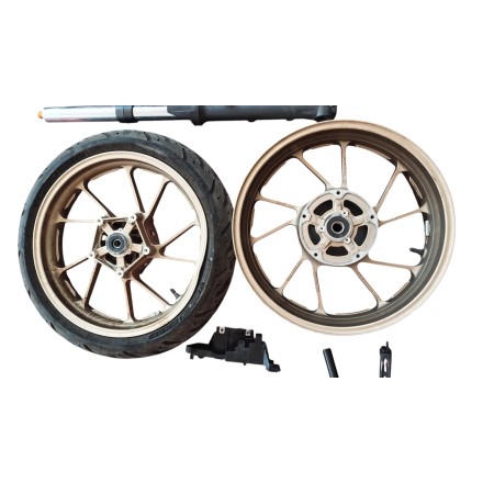 YAMAHA MTT690 Tracer 700 2023 SET RICAMBI INCIDENTATI SINISTRATI FORCELLA CERCHI CARENA