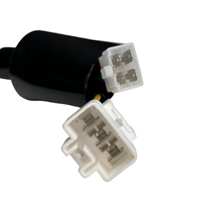 REGOLATORE DI TENSIONE PER CBF 900 Hornet / SHIVER / GP 800 / DORSODURO / CBR 929 / 