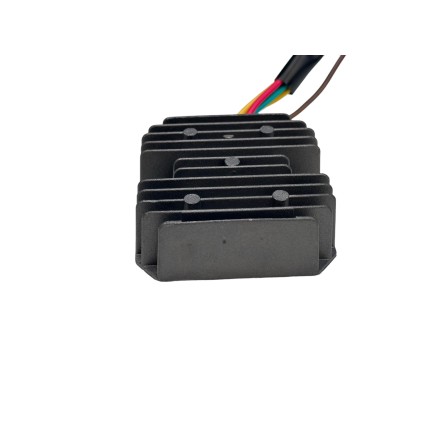 REGOLATORE DI TENSIONE PER APRILIA LEONARDO 250/300 PEGASO CUBE / IE MOTO' 6.5 F650 ST (VEDERE DESCRIZIONE PER COMPATIBILITA')