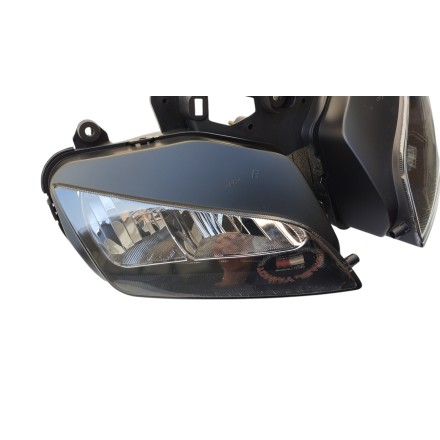 GRUPPO FARO FANALE PROIETTORE LUCE ANTERIORE PER HONDA CBR 1000 RR (2004-2007)