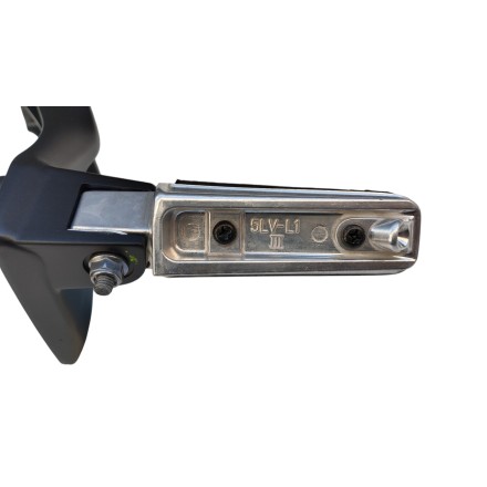 SUPPORTO PEDANA POSTERIORE SINISTRA ORIGINALE YAMAHA MTT690 Tracer 700 2023