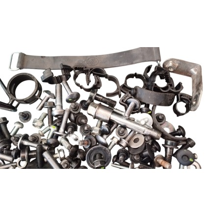 VITERIA & BULLONERIA PERNI BULLONI ORIGINALE YAMAHA MTT690 Tracer 700 2023