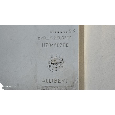 1170460700 NERO CARENA ANTERIORE ORIGINALE PEUGEOT METROPOLIS 50 SC