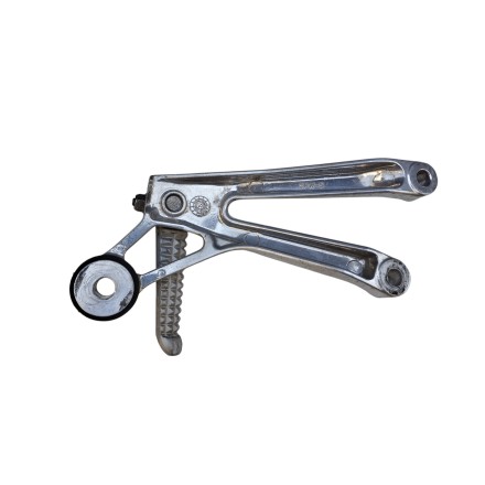 SUPPORTO PEDANA POSTERIORE DESTRA ORIGINALE YAMAHA YZF-R1 2003