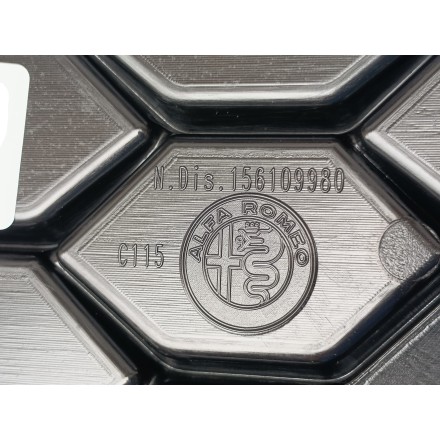 156109980 SCUDETTO SCUDO GRIGLIA PARAURTI ORIGINALE ALFA ROMEO GIULIETTA 2018 2.0 Mod. 940