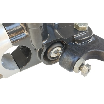GRUPPO POMPA FRENO ANTERIORE + LEVA ORIGINALE YAMAHA YP 250 Majesty 2002