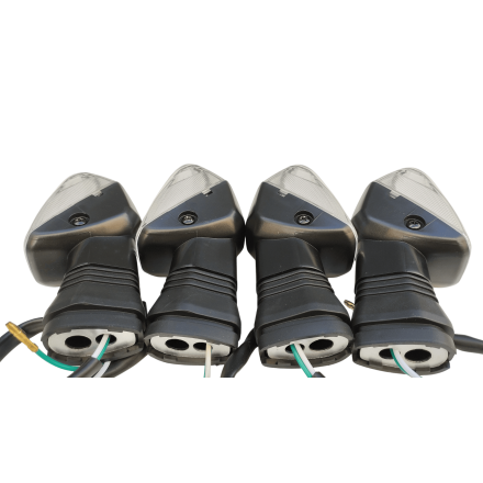 KIT 4 FRECCE INDICATORI TRASPARENTI PER KAWASAKI Versys 650 (2006-2009) / Z750 07-12 / KLE 500