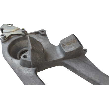 SUPPORTO MOTORE STAFFA RUOTA SCARICO ORIGINALE PIAGGIO X8 400 2006