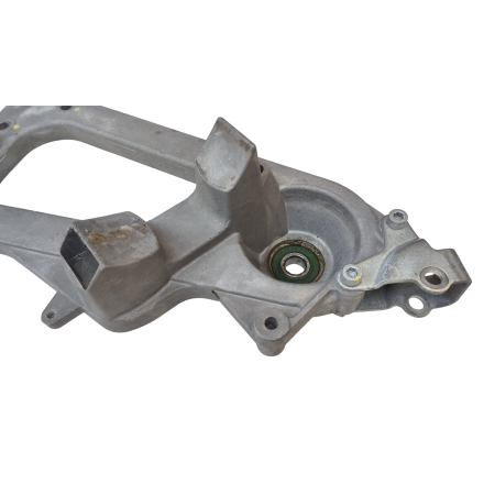 SUPPORTO MOTORE STAFFA RUOTA SCARICO ORIGINALE PIAGGIO X8 400 2006