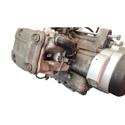*M521M* BLOCCO MOTORE ENGINE COMPLETO ORIGINALE PIAGGIO X8 400 2006
