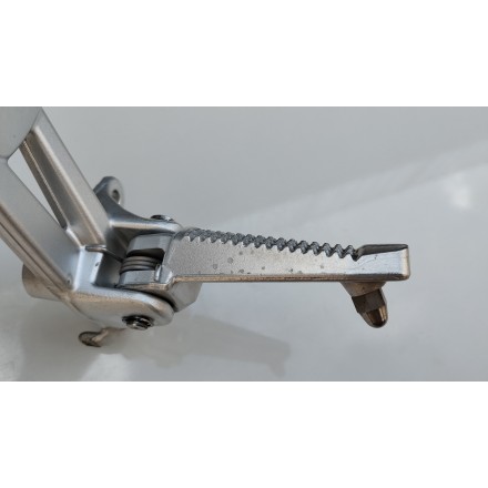 SUPPORTO PEDANA ANTERIORE PILOTA DESTRA ORIGINALE BMW K1200 R 2006