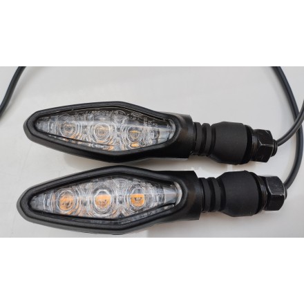 COPPIA FRECCE INDICATORI DIREZIONALI ANTER. ORIGINALE CFMOTO 800MT EXPLORE 2023