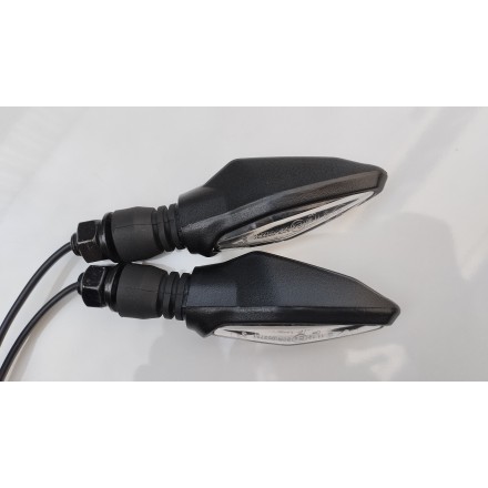 COPPIA FRECCE INDICATORI DIREZIONALI ANTER. ORIGINALE CFMOTO 800MT EXPLORE 2023