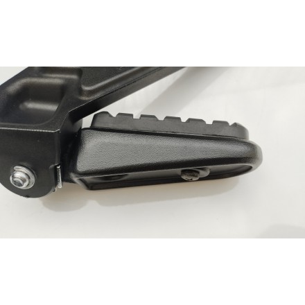 KIT PEDANA POSTERIORE PASSEGGERO DESTRA ORIGINALE CFMOTO 800MT EXPLORE 2023