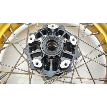 CERCHIO RUOTA CERCHIONE POSTERIORE A RAGGI ORIGINALE CFMOTO 800MT EXPLORE 2023