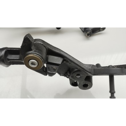 CAVALLETTO CENTRALE CON ACCESSORI ORIGINALE CFMOTO 800MT EXPLORE 2023