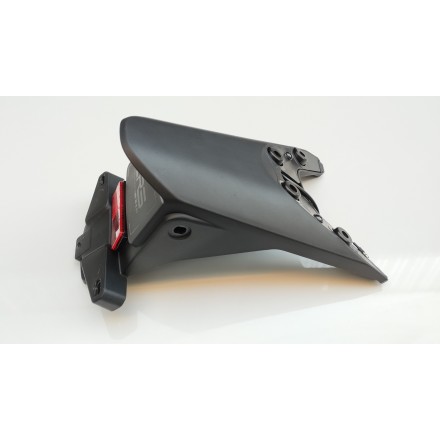 PAREAFANGO SUPPORTO PORTATARGA POSTERIORE ORIGINALE CFMOTO 800MT EXPLORE 2023