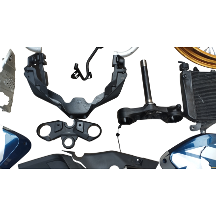 SET INCIDENTATO RADIATORE CERCHIO CARENE ORIGINALE CFMOTO 800MT EXPLORE 2023