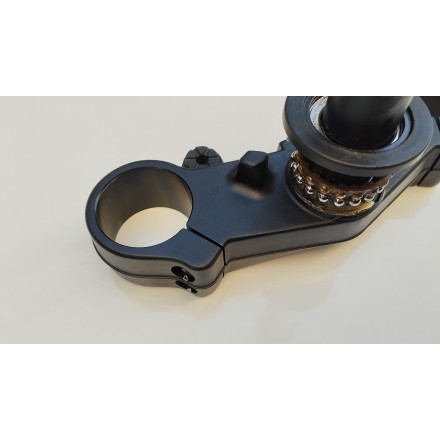 PIASTRA CANOTTO INFERIORE FORCELLA ORIGINALE CFMOTO 700 CL-X Sport 2022