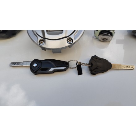 KIT SERRATURE BLOCCHETTO AVVIAMENTO E CHIAVI ORIGINALE VOGE VALICO 500 DSX 2022