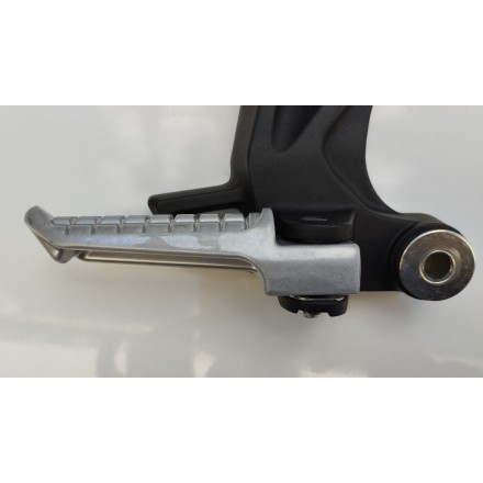 GRUPPO SUPPORTO PEDANA POSTERIORE DESTRA ORIGINALE VOGE VALICO 500 DSX 2022