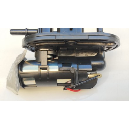 GRUPPO POMPA BENZINA POMPA CARBURANTE ORIGINALE QJMotor SRT 800 2024
