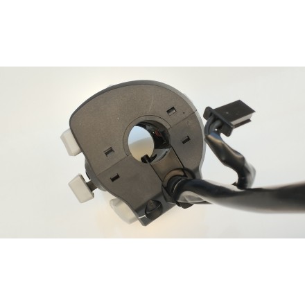 BLOCCHETTO COMMUTATORI COMANDI LUCI SINISTRO ORIGINALE QJMotor SRT 800 2024