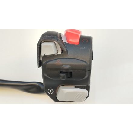 BLOCCHETTO COMMUTATORE ACCENSIONE DESTRO ORIGINALE QJMotor SRT 800 2024