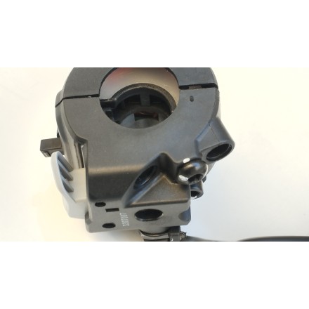 BLOCCHETTO COMMUTATORE ACCENSIONE DESTRO ORIGINALE QJMotor SRT 800 2024