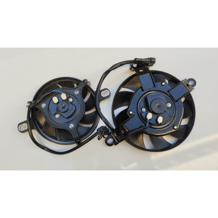 COPPIA VENTOLE ELETTROVENTOLE RADIATORE ACQUA ORIGINALE QJMotor SRT 800 2024