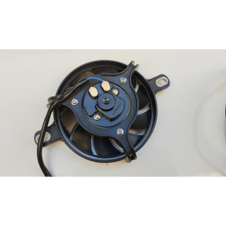 COPPIA VENTOLE ELETTROVENTOLE RADIATORE ACQUA ORIGINALE QJMotor SRT 800 2024