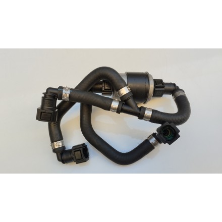 FILTRO BENZINA CON TUBI POMPA CARBURANTE ORIGINALE QJMotor SRT 800 2024