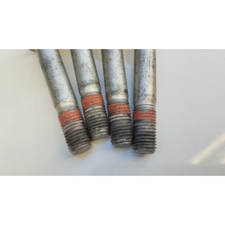 SET 4 PERNI BULLONI PINZE FRENO ANTERIORE ORIGINALE QJMotor SRT 800 2024