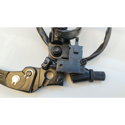 COMANDO BRACCIALE LEVA FRIZIONE E SENSORE ORIGINALE QJMotor SRT 800 2024