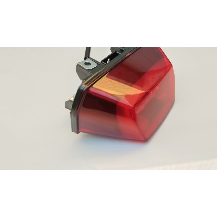 FARO FANALE LUCE STOP POSTERIORE ORIGINALE QJMotor SRT 800 2024