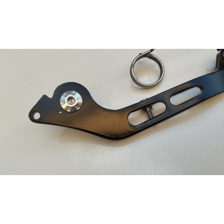 PEDALE LEVA DESTRA FRENO POSTERIORE CON MOLLA ORIGINALE QJMotor SRT 800 2024